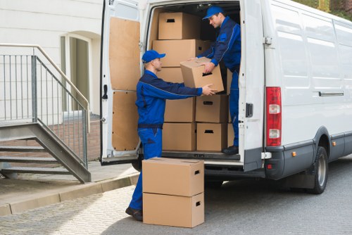 Reliable man and van in Uxbridge for home and business moves